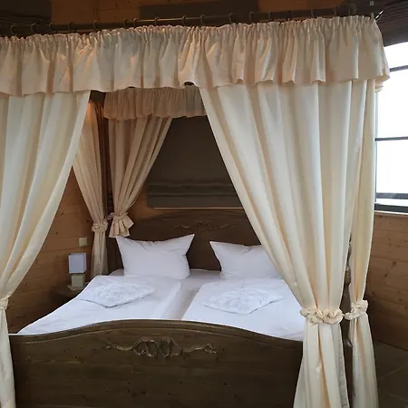 Hotel Schlossberg